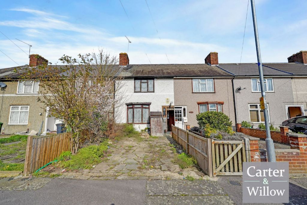 Property photo 1 of 11