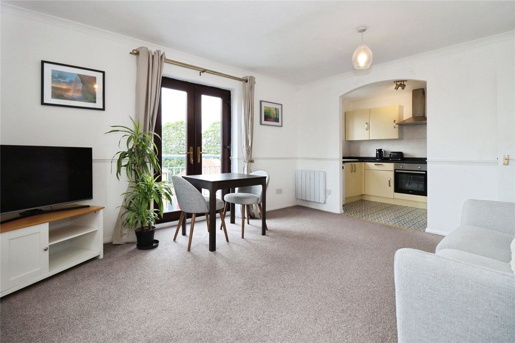Property photo 1 of 17 Picture No. 61