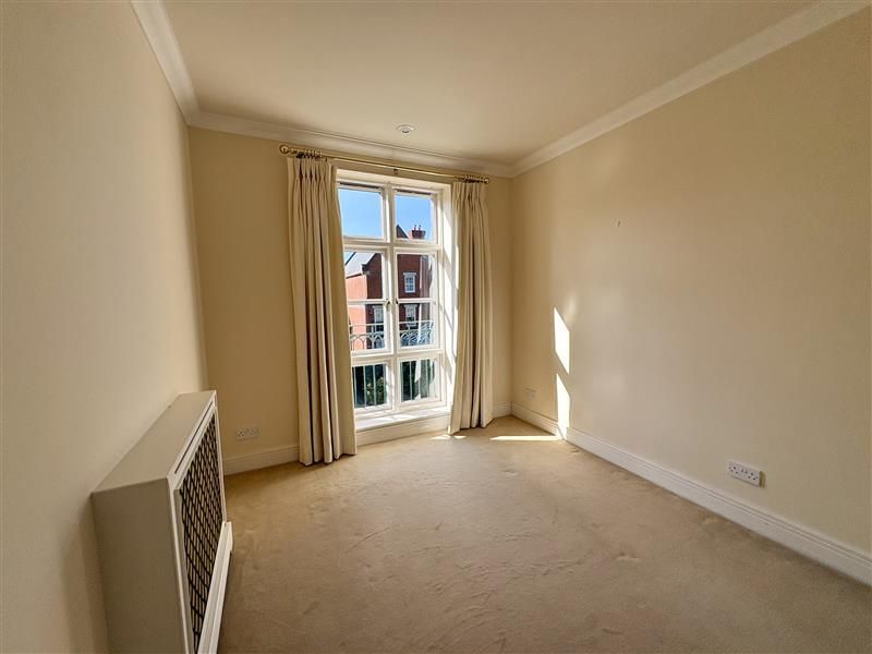 Property photo 2 of 13 Image