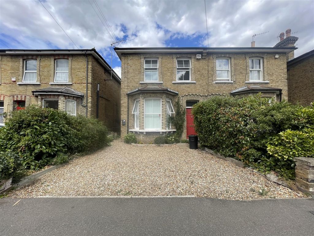 Property photo 1 of 7