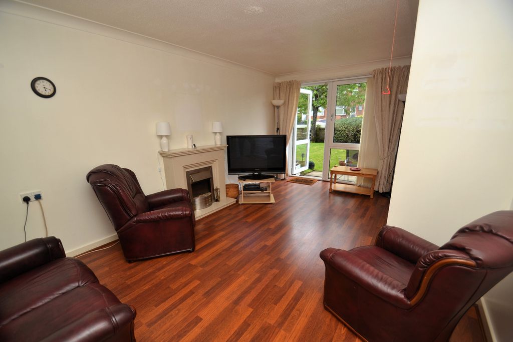 Property photo 3 of 28 4382144