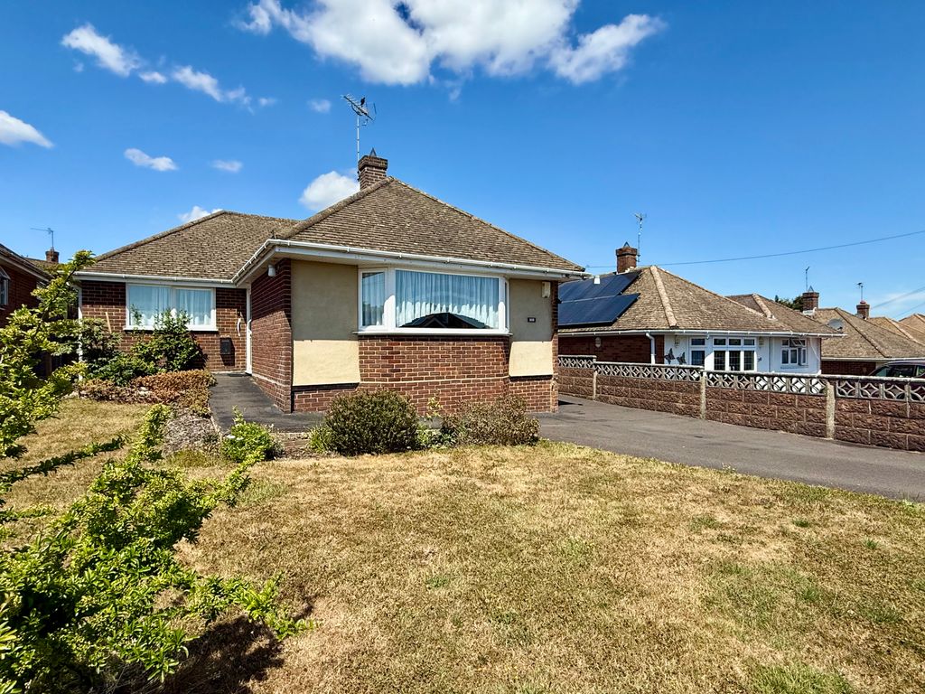 Property photo 1 of 18