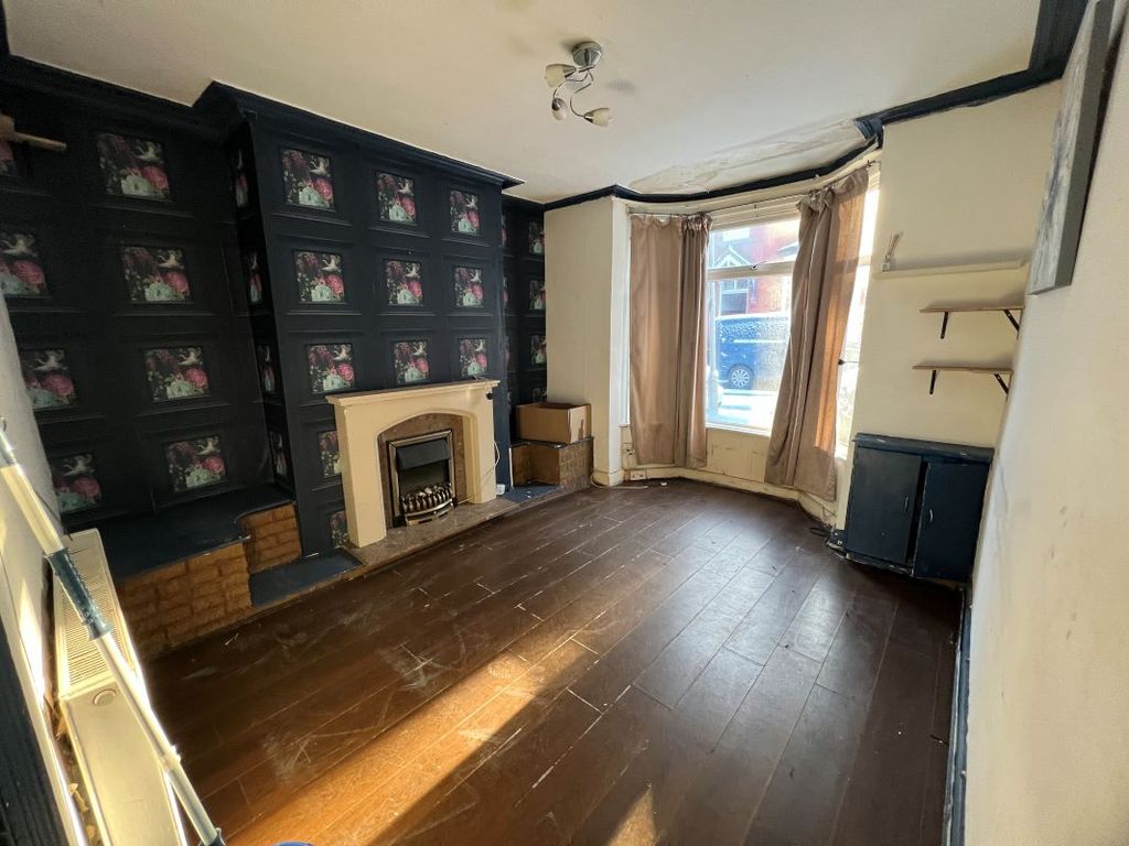 Property photo 3 of 9