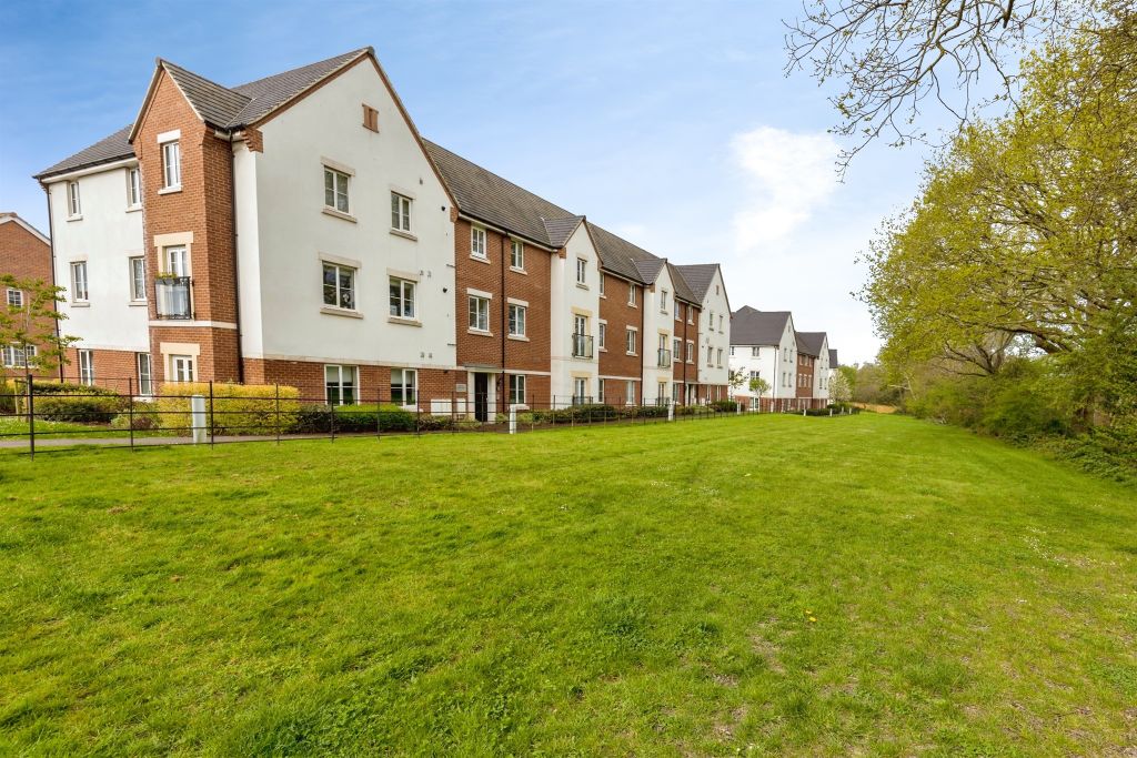 Property photo 2 of 16