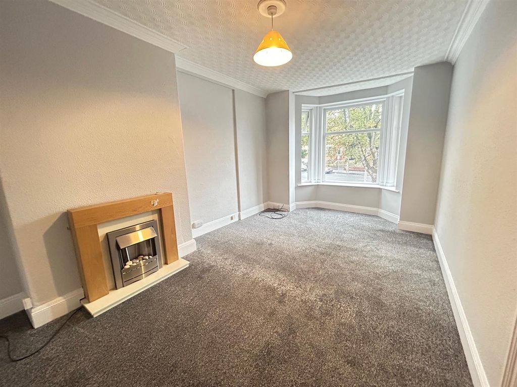 Property photo 2 of 7 1.Jpg