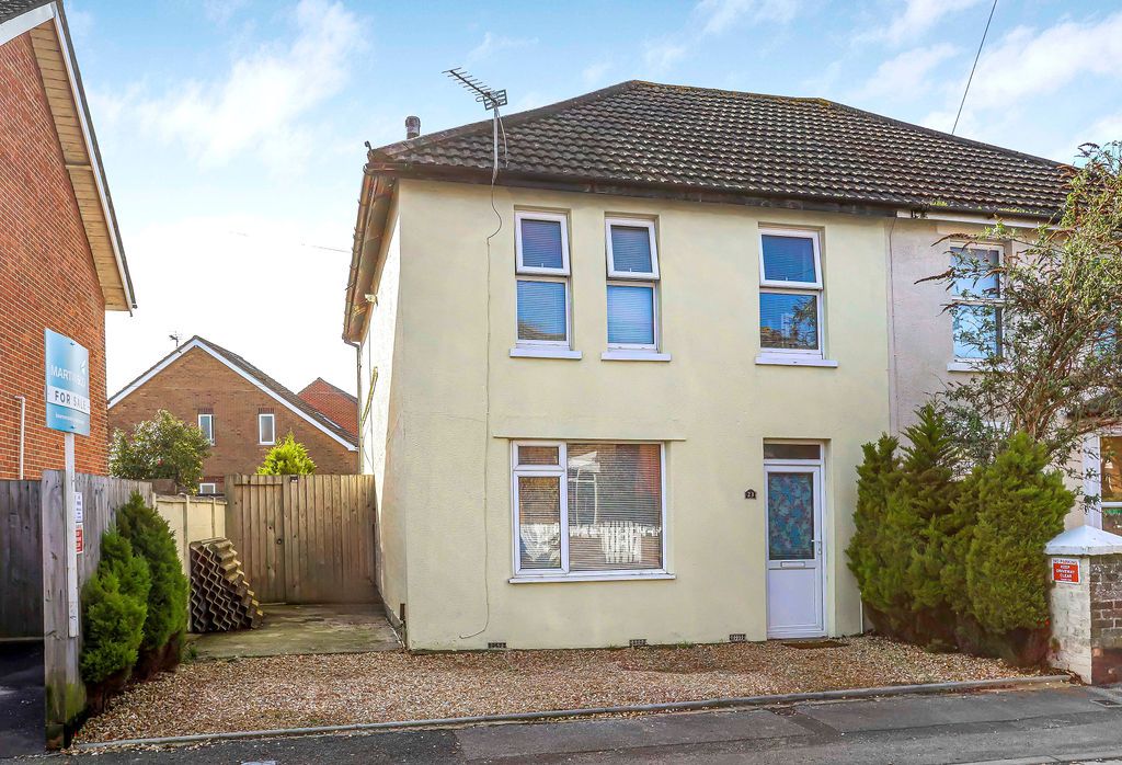 Property photo 1 of 17