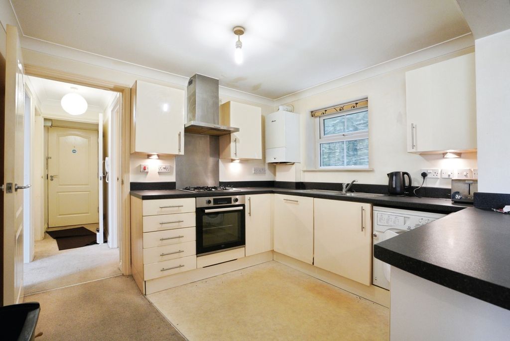 Property photo 3 of 17 Pbox-Img.Jpg