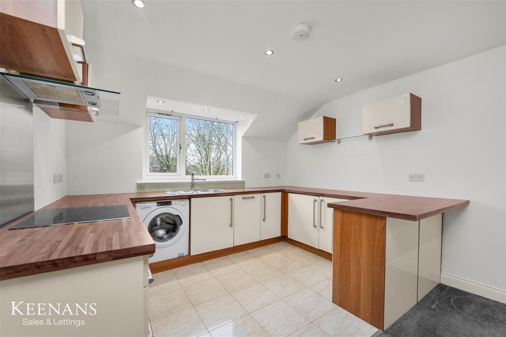 Property photo 3 of 25 3.Jpg