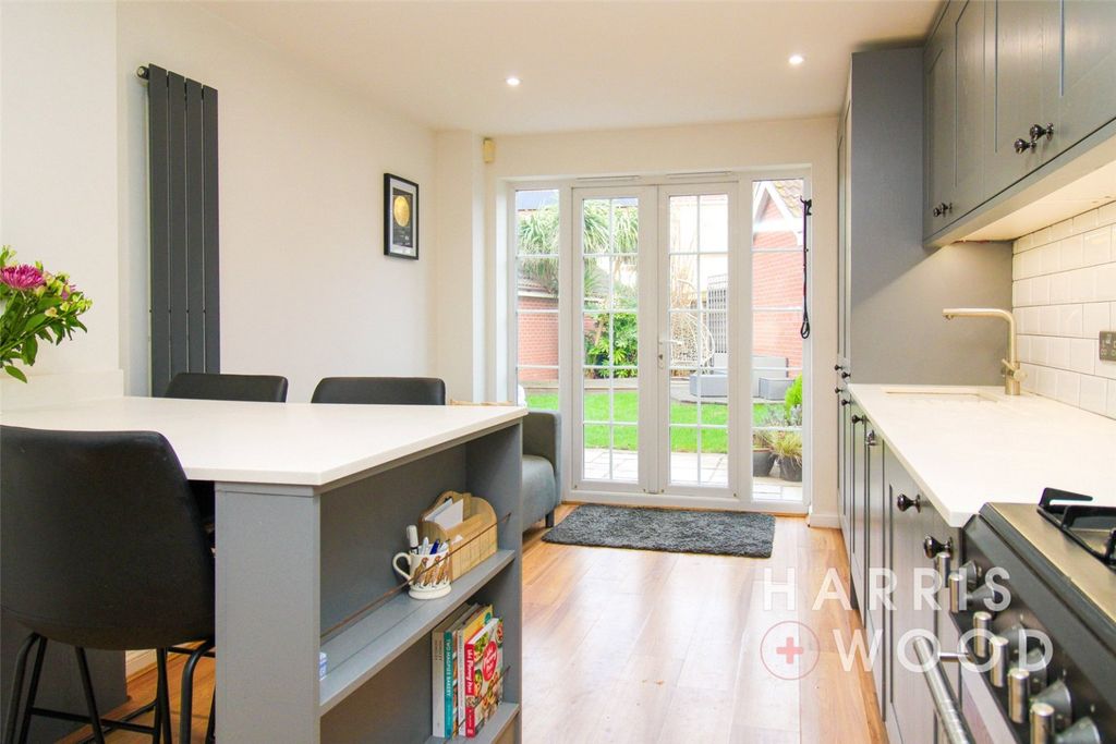 Property photo 2 of 39 3905402