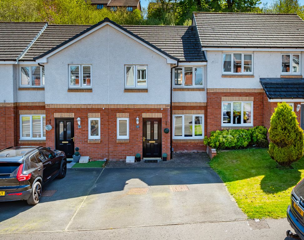 Property photo 1 of 32