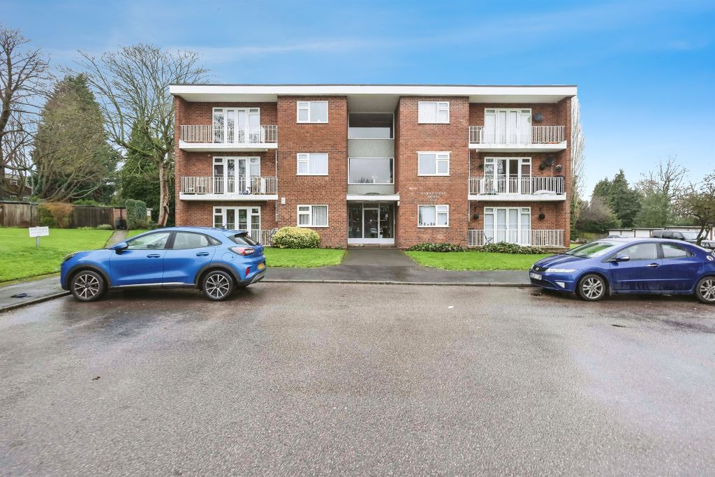 Property photo 2 of 16