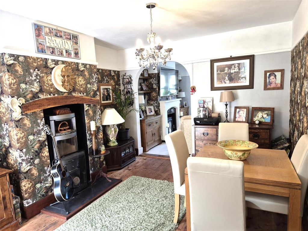 Property photo 3 of 17 76Uppdin.Jpg