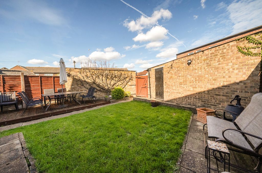 Property photo 3 of 16 1436345-13-69c55E...