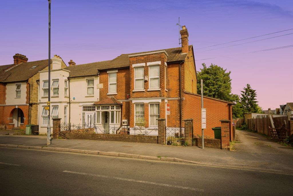 Property photo 1 of 12