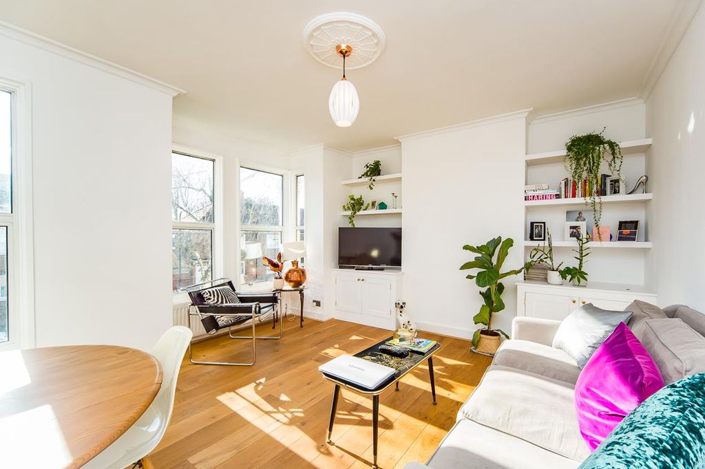 Property photo 2 of 14