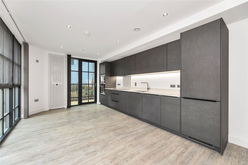 Property photo 2 of 12 Picture No. 12