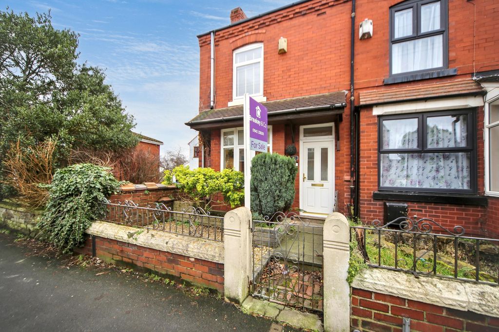 Property photo 1 of 21