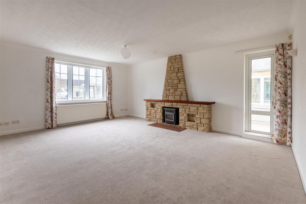 Property photo 3 of 26 Dsc_9813-Hdr.Jpg