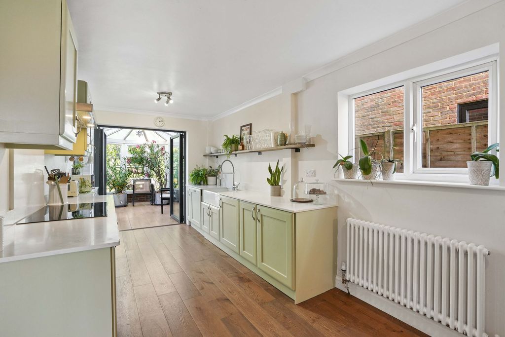 Property photo 3 of 37 3