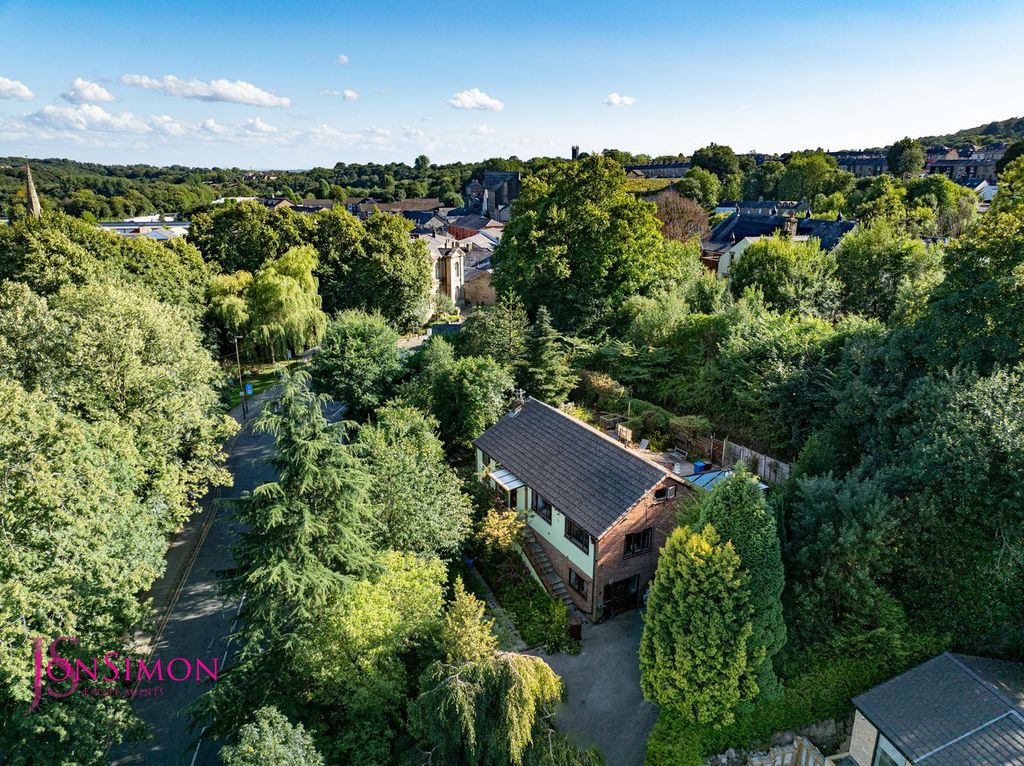 Property photo 1 of 64