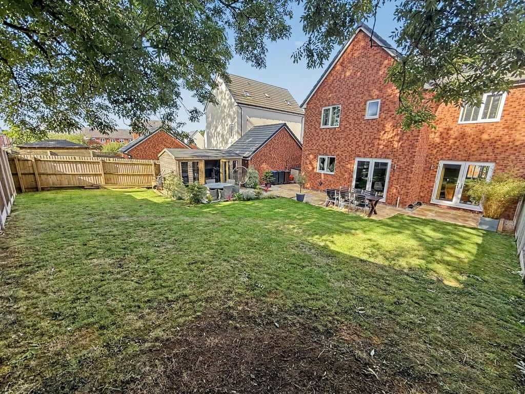 Property photo 3 of 26