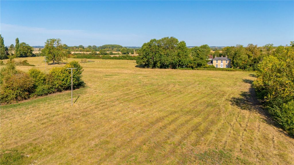 Property photo 1 of 18 Aerial