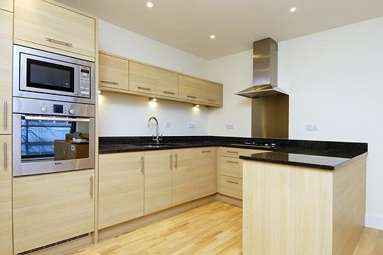 Property photo 2 of 7 Kitchen