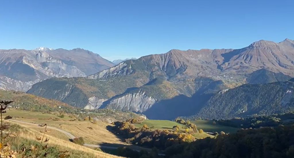 Property photo 3 of 21 The Renovation Chale