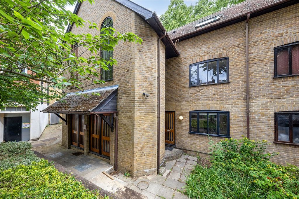 Property photo 1 of 13 Picture No. 12