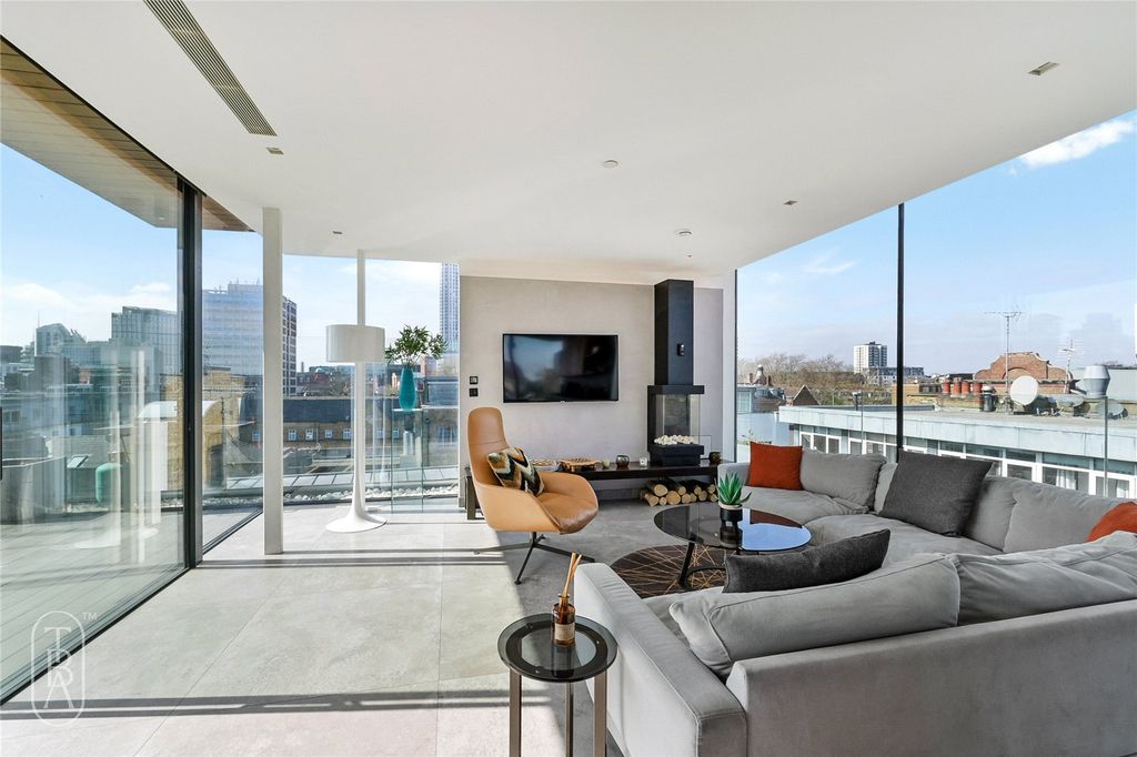 Property photo 1 of 17 Picture No. 13