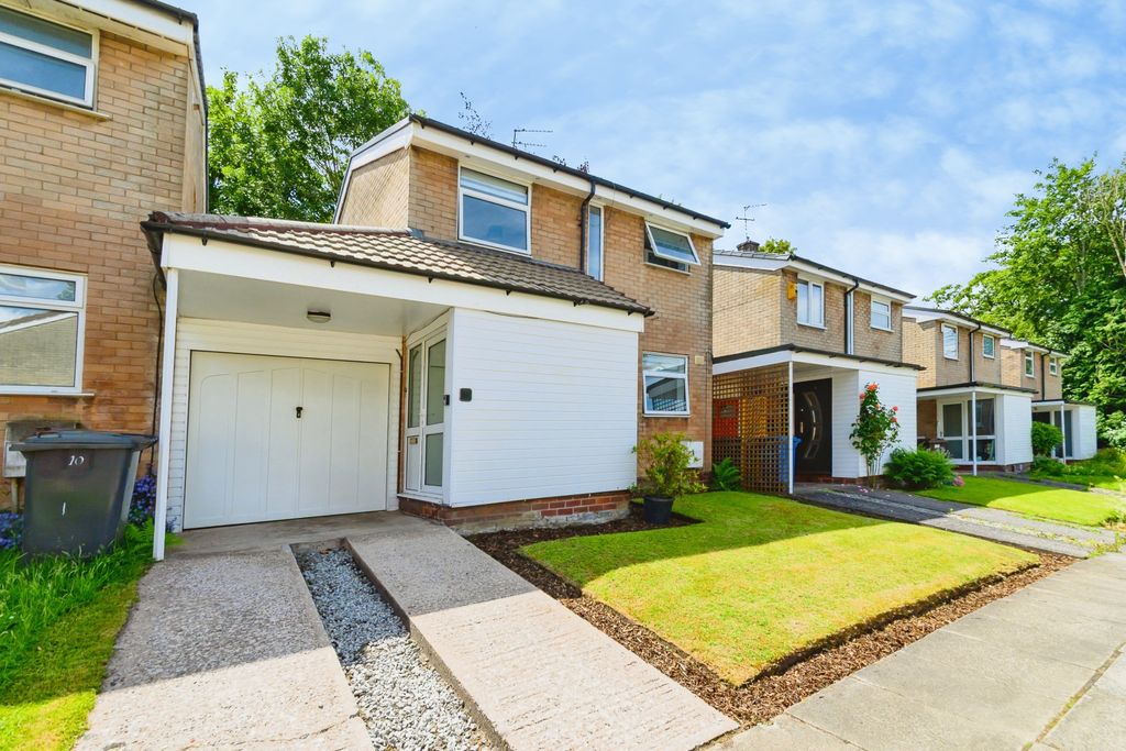 Property photo 1 of 15