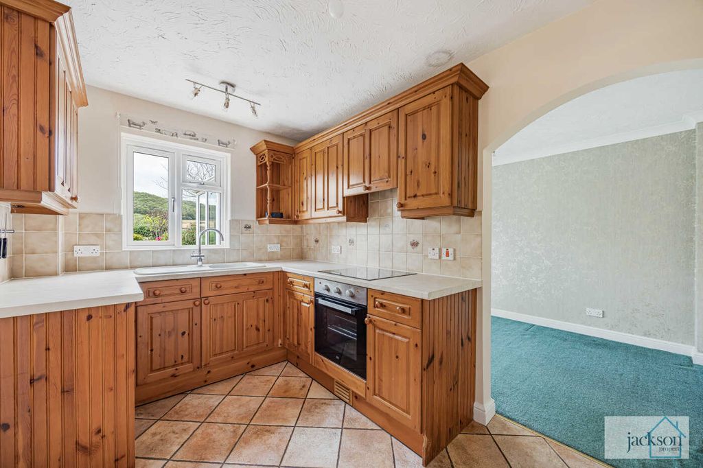 Property photo 2 of 31 12_80053_Watermarked
