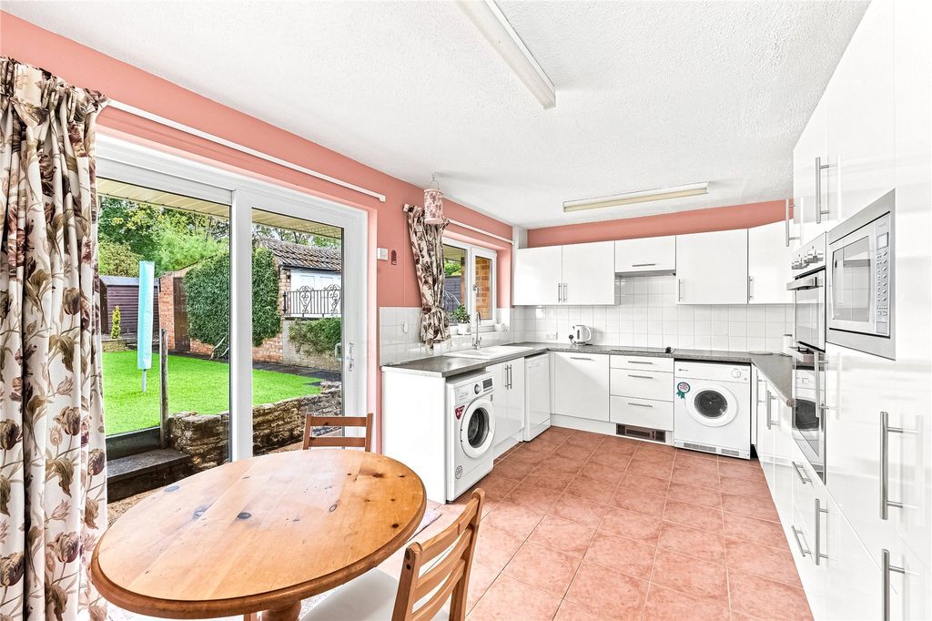 Property photo 3 of 25 Picture No. 45