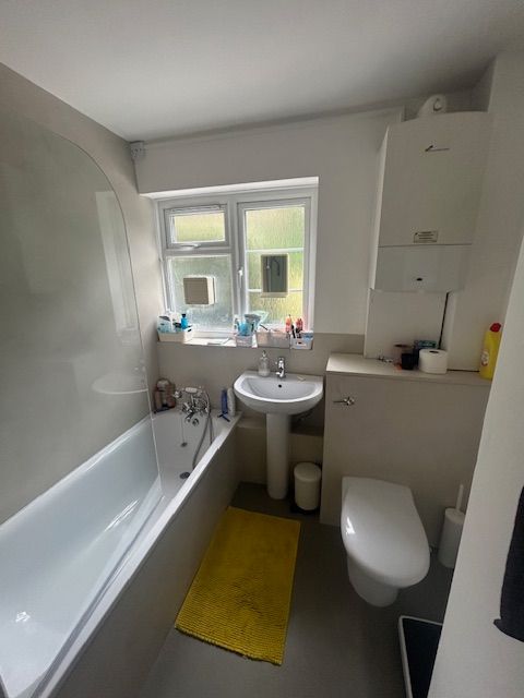 Property photo 3 of 6