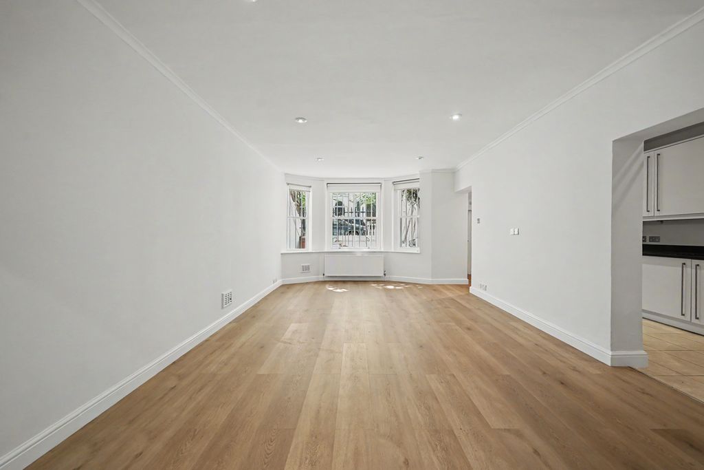 Property photo 3 of 10 Floorplan