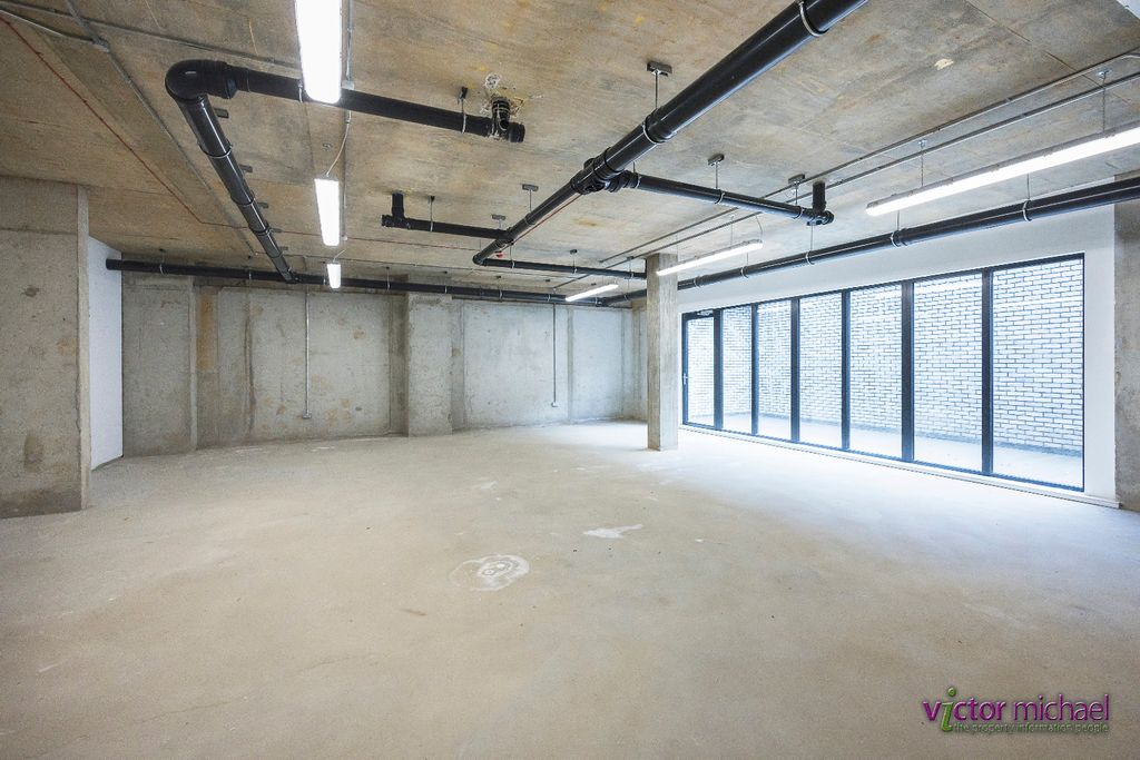 Property photo 1 of 10 1687671