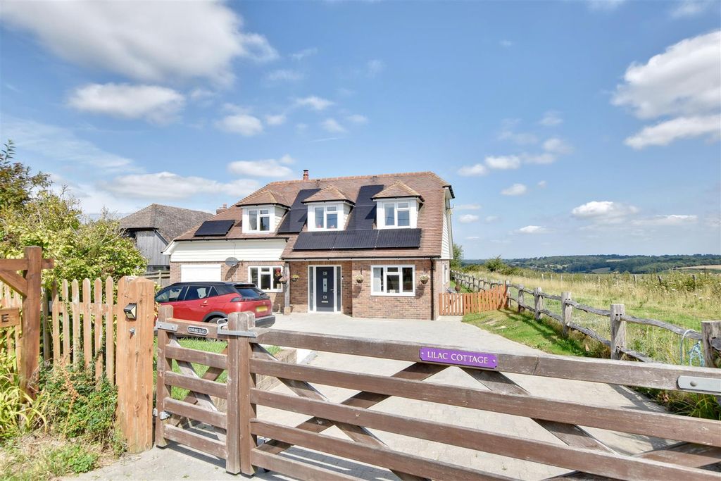 Property photo 1 of 26