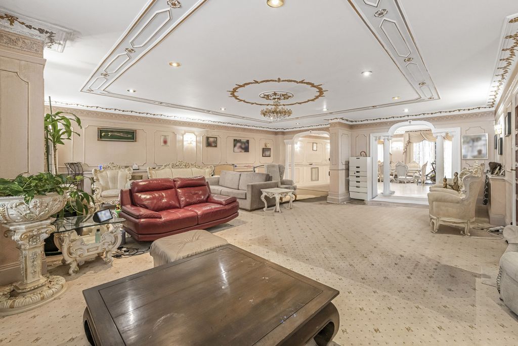 Property photo 2 of 30