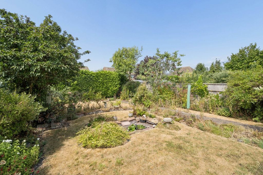 Property photo 3 of 14