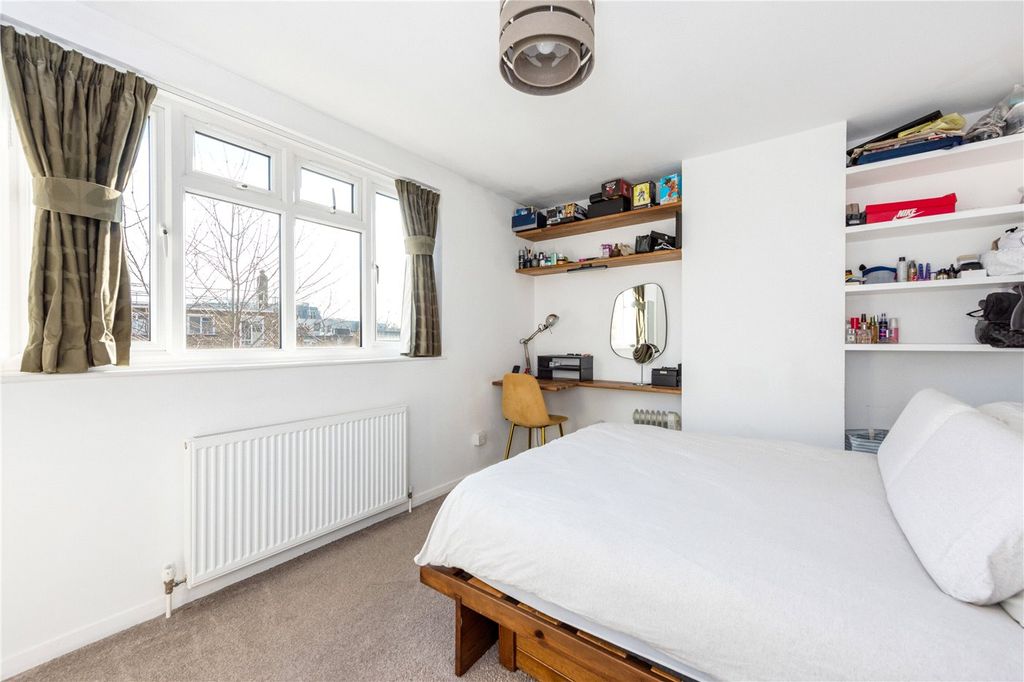 Property photo 3 of 11 Picture No. 19