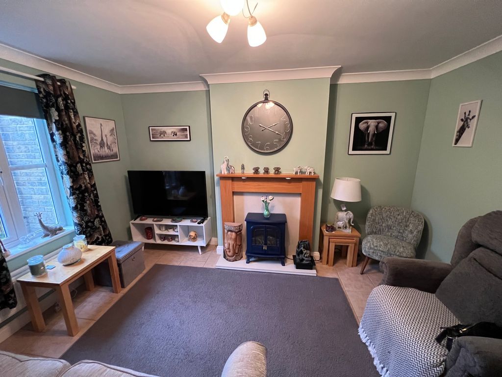 Property photo 2 of 15 Img_1664