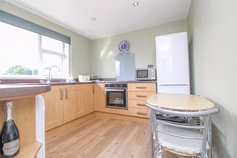 Property photo 2 of 15 Kitchen