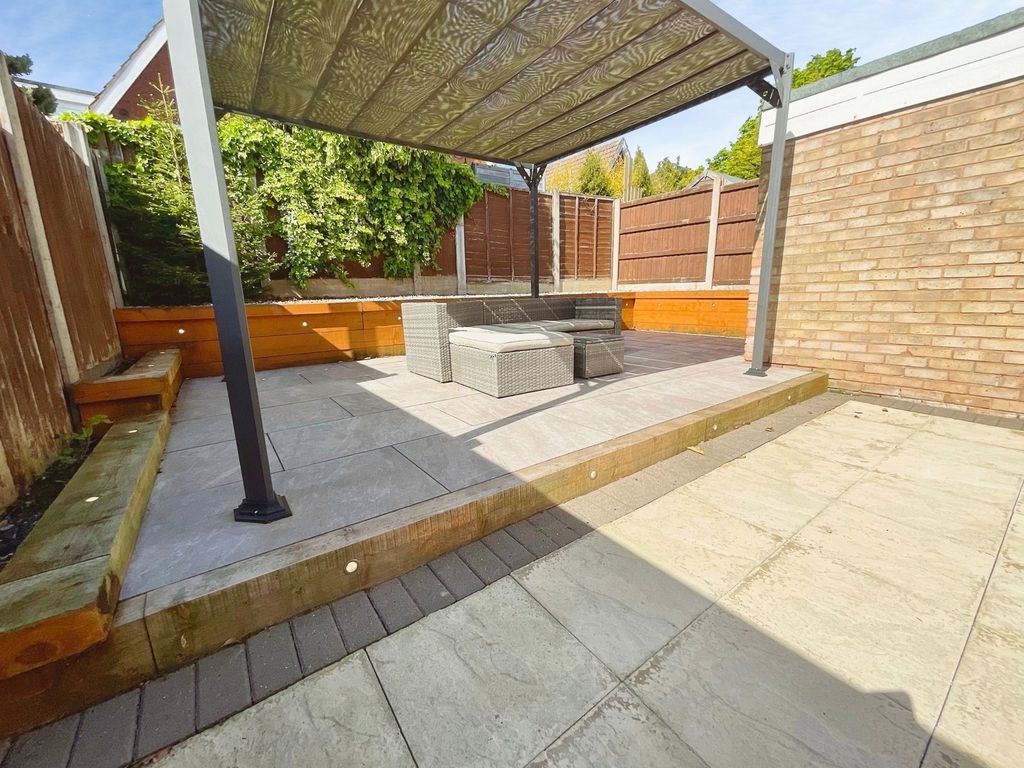 Property photo 3 of 16