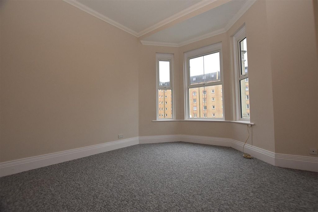 Property photo 3 of 8 Dsc_0200.Jpg