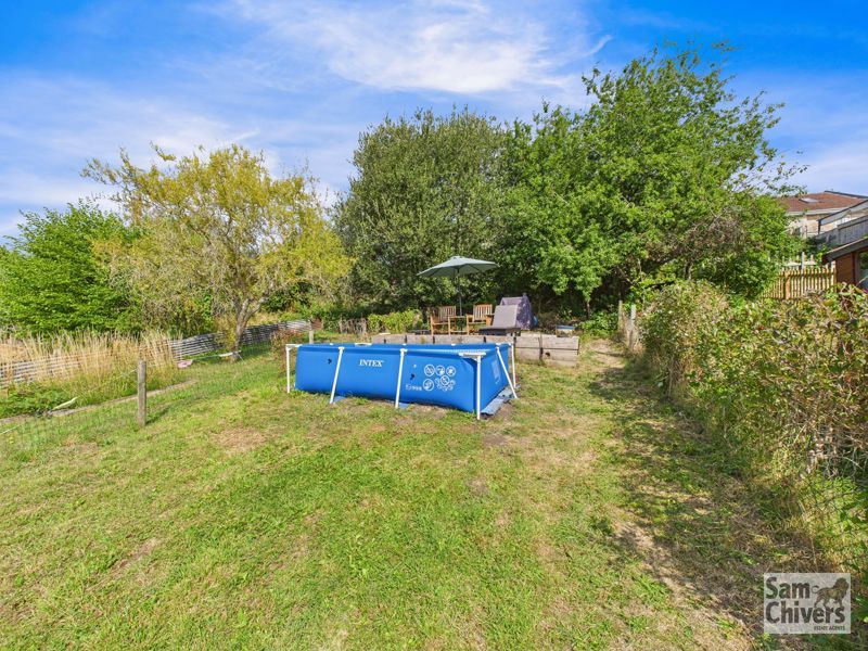 Property photo 3 of 17 Photo 29