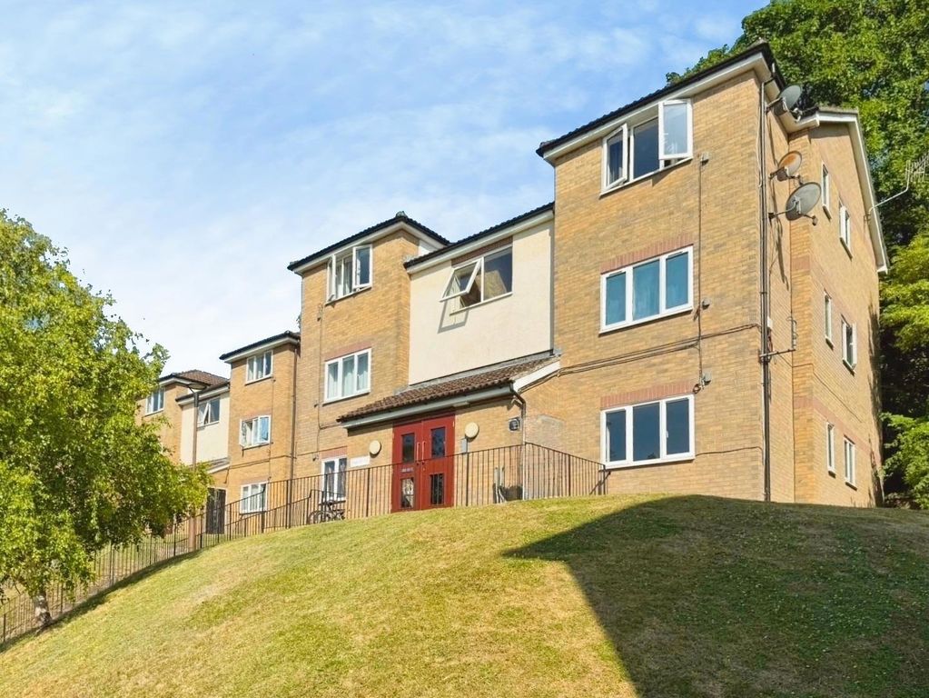 Property photo 1 of 8 Pbox-Img.Jpg