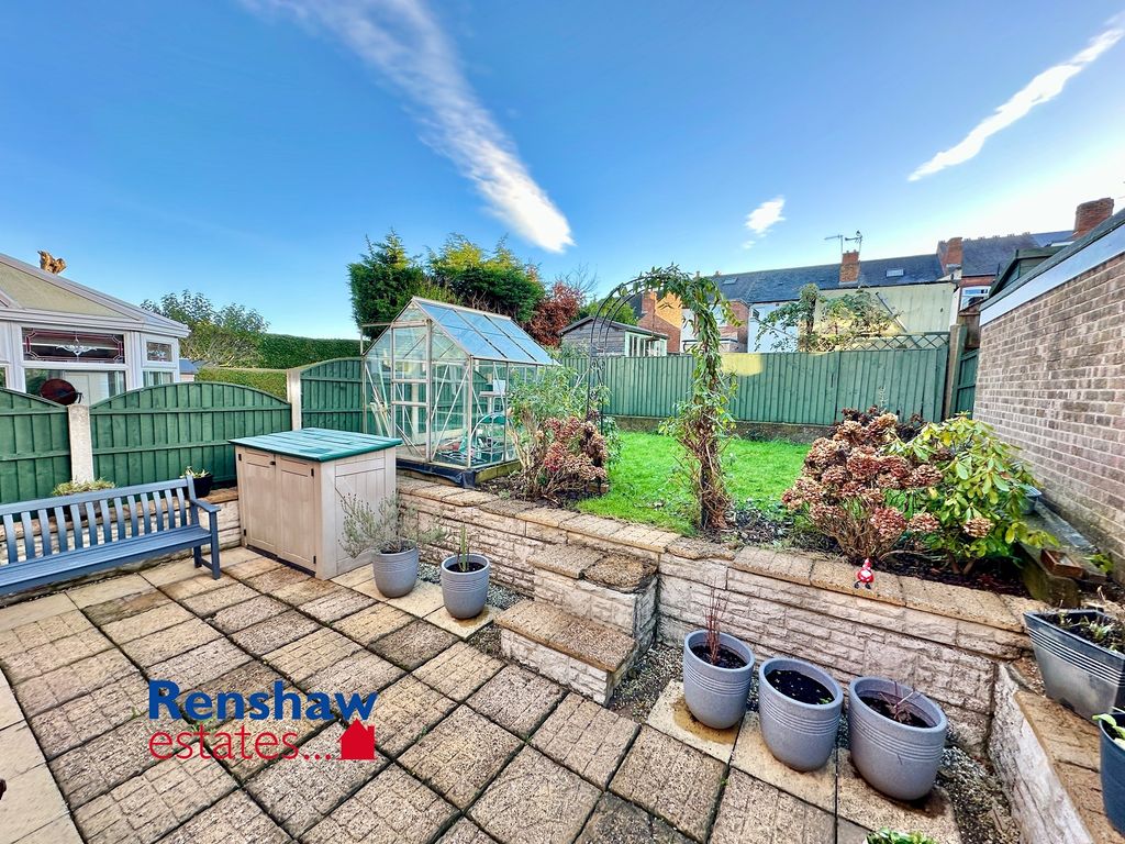 Property photo 3 of 14 R (1)