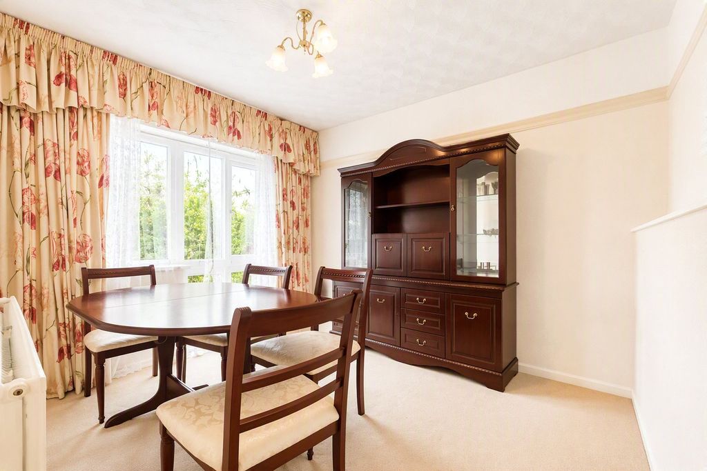 Property photo 3 of 9 Picture No. 15