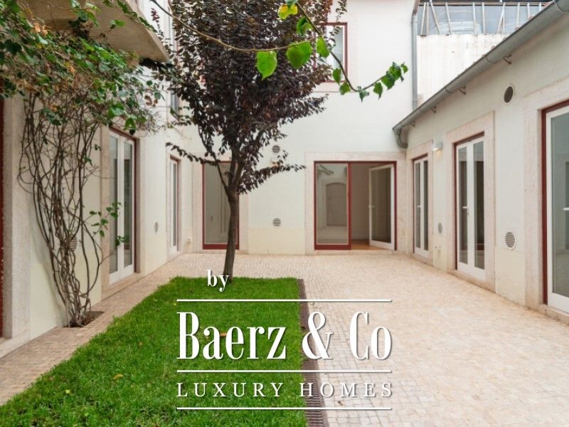 Property photo 2 of 28