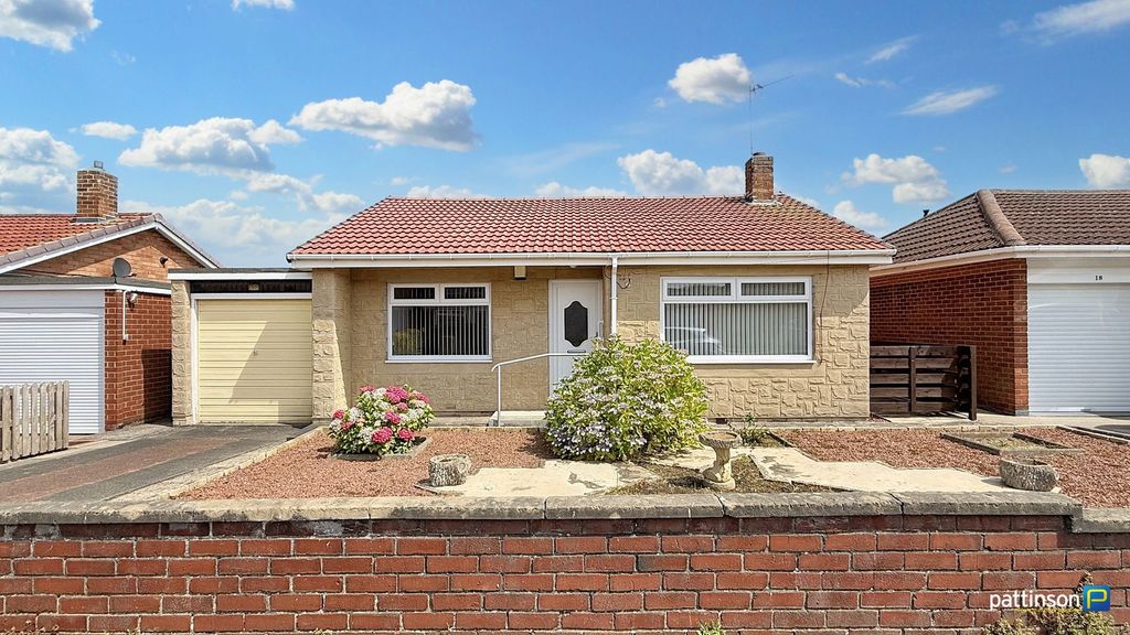 Property photo 1 of 21